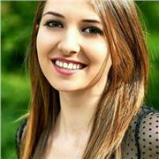 Ragazza diplomata al liceo Linguistico con certificazione B2 offre lezioni private di francese ad Isernia